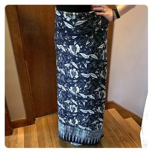 Dark blue patterned maxi skirt